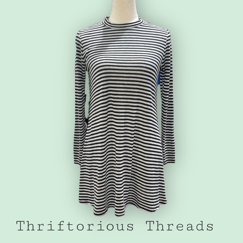 NYTT Striped Dress